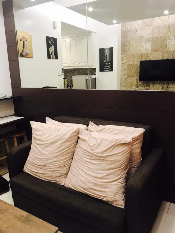Son'S Condo Smdc Wind Tagaytay Tagaytay City Esterno foto